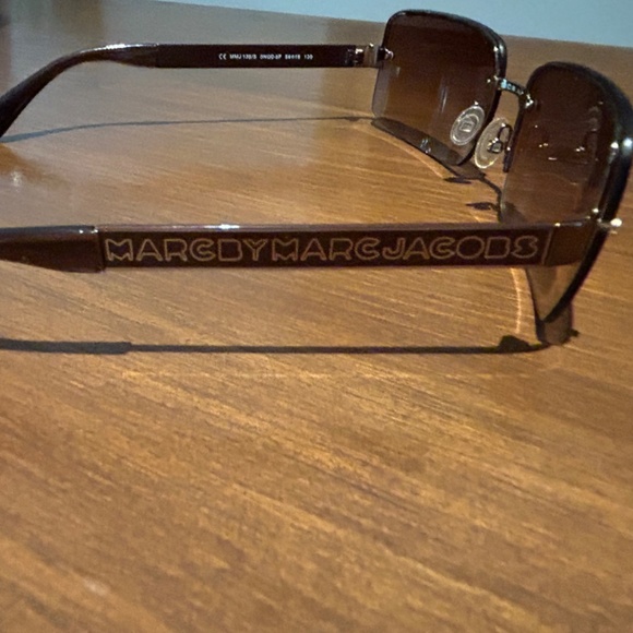 Marc by Marc Jacobs Brown Metal Frame Sunglasses main image 16